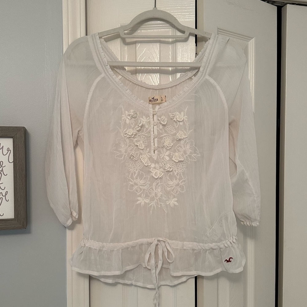 HOLLISTER Sheer S Blouse